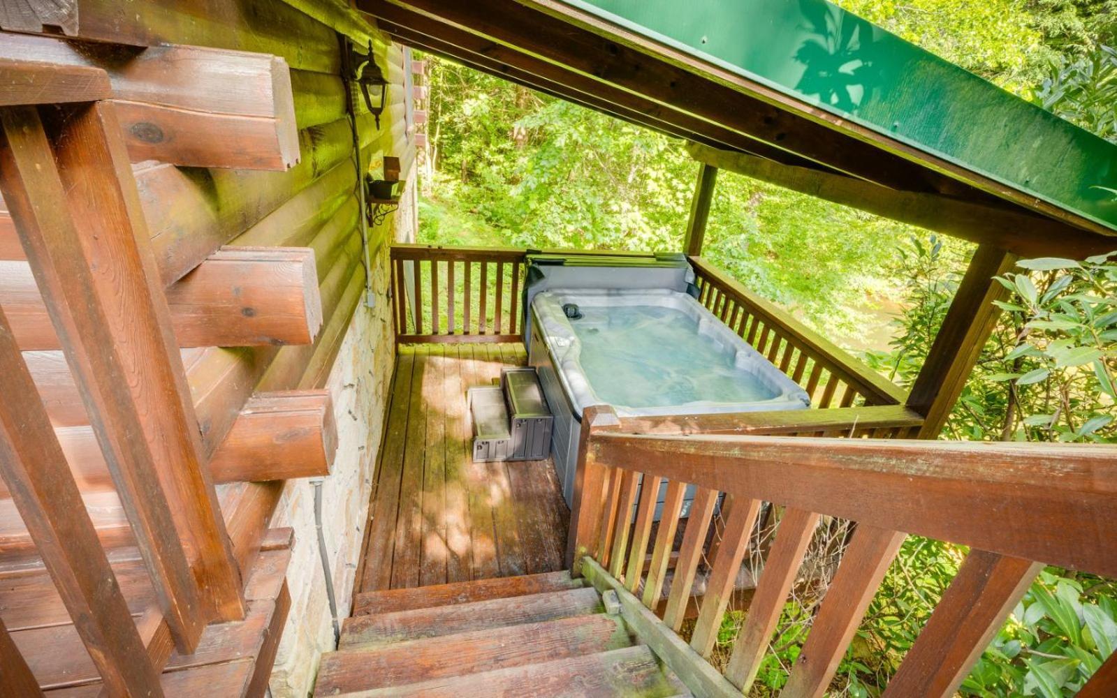 Hugs N Kisses Pool Table Hot Tub Pool Table Community Pool Close To Downtown Gatlinburg Extérieur photo